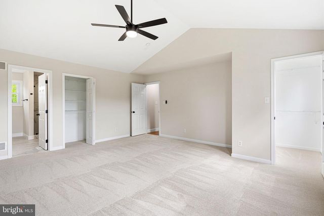 121 COOPER LN, Oxford, PA 19363