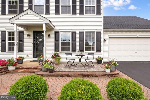 121 COOPER LN, Oxford, PA 19363