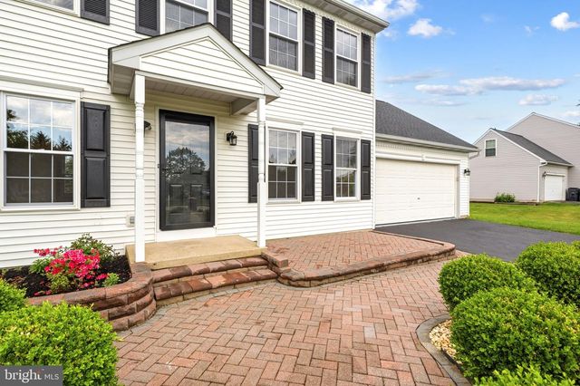 121 COOPER LN, Oxford, PA 19363