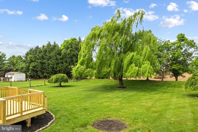 121 COOPER LN, Oxford, PA 19363