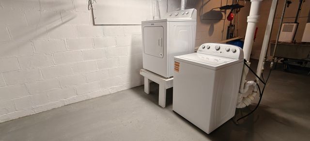 616 Daisyfield Road, Rockford, IL 61102