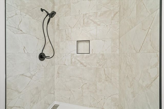 82 Cow Trail, Tunnel Hill, GA 30755