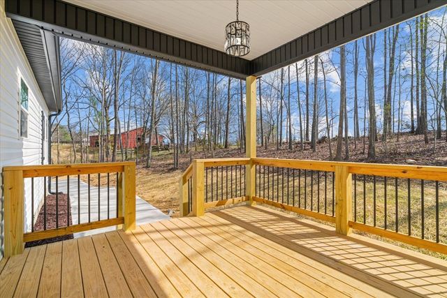 82 Cow Trail, Tunnel Hill, GA 30755