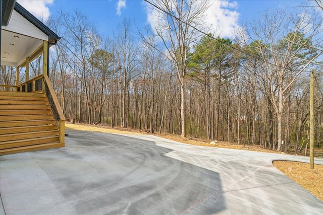 82 Cow Trail, Tunnel Hill, GA 30755