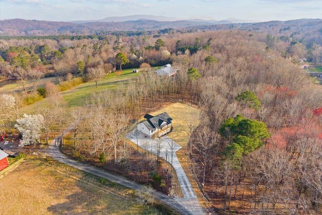 82 Cow Trail, Tunnel Hill, GA 30755