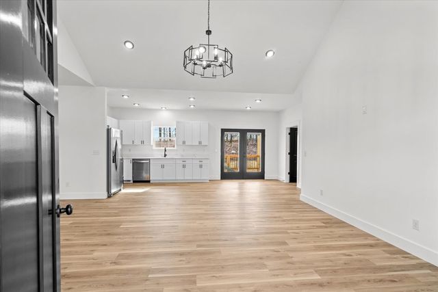 82 Cow Trail, Tunnel Hill, GA 30755