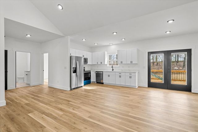 82 Cow Trail, Tunnel Hill, GA 30755