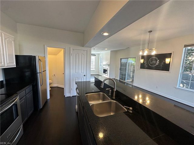 528 Furman CT, Virginia Beach, VA 23462