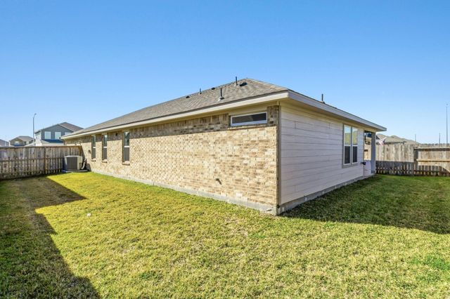 12107 Rushing Ridge Drive, Baytown, TX 77523