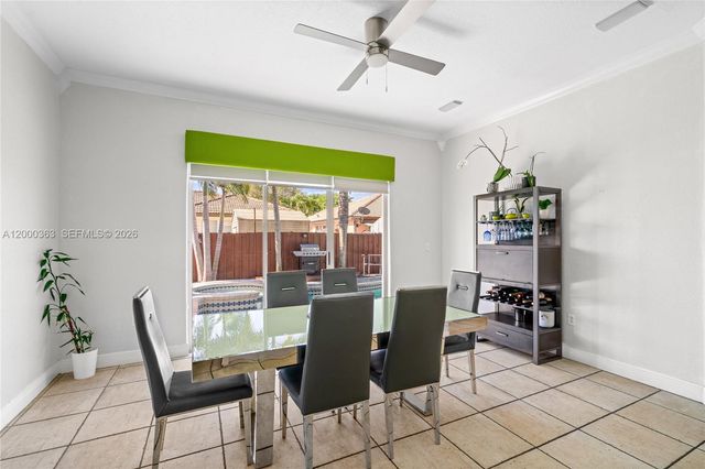 8914 NW 168th St, Miami Lakes, FL 33018