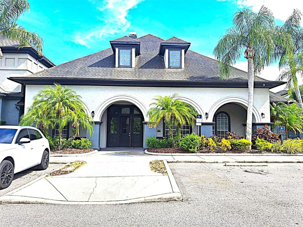 Image 33 of property listing at 13304 SANCTUARY COVE DRIVE 303, Temple Terrace, FL 33637
