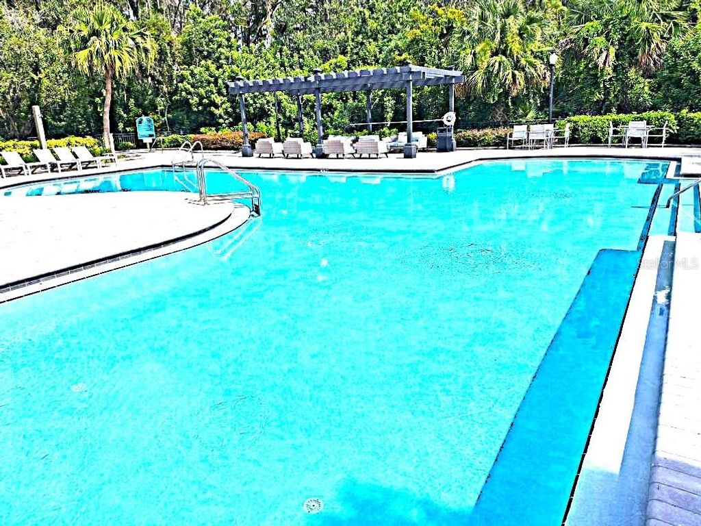 Image 48 of property listing at 13304 SANCTUARY COVE DRIVE 303, Temple Terrace, FL 33637