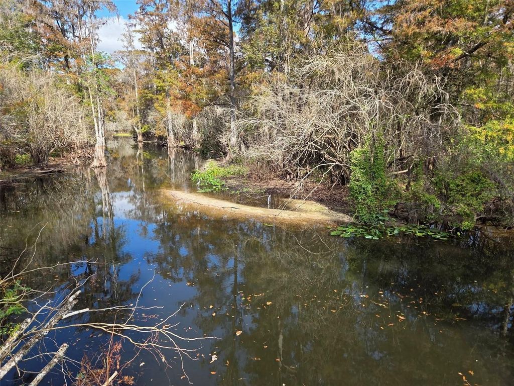 Image 57 of property listing at 13304 SANCTUARY COVE DRIVE 303, Temple Terrace, FL 33637