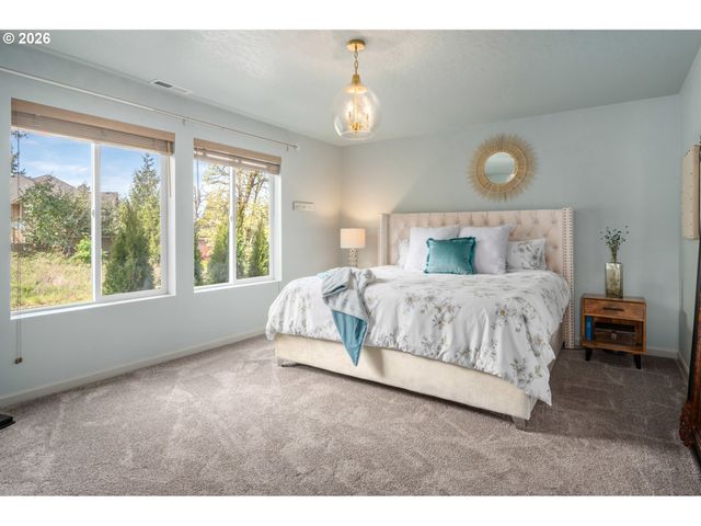 6189 FOREST RIDGE Dr, Springfield, OR 97478