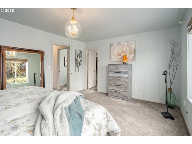 6189 FOREST RIDGE Dr, Springfield, OR 97478