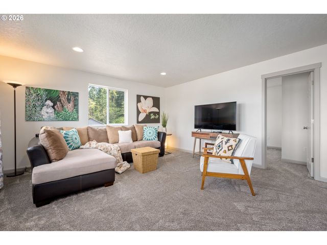 6189 FOREST RIDGE Dr, Springfield, OR 97478