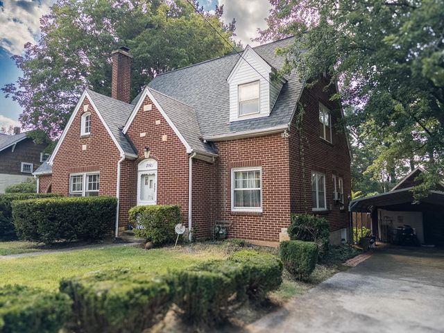 3542 Princeton CIR, Roanoke, VA 24012