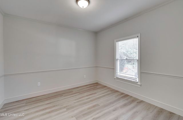 551 Cliffview Drive, Brandon, MS 39047