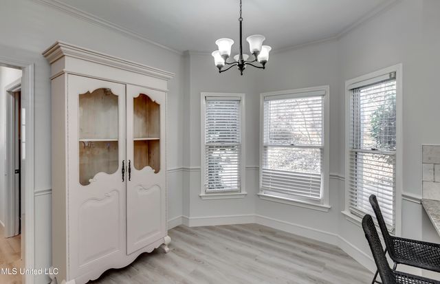 551 Cliffview Drive, Brandon, MS 39047