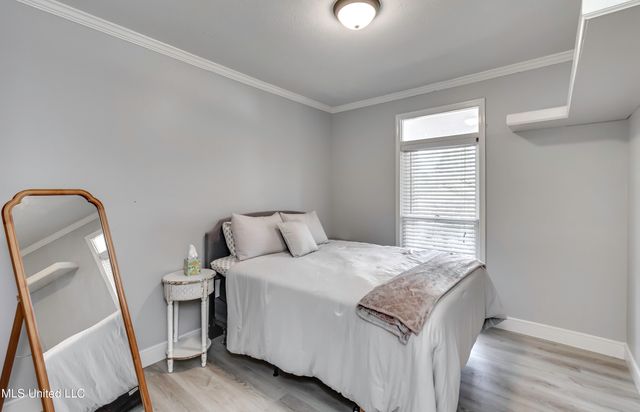 551 Cliffview Drive, Brandon, MS 39047