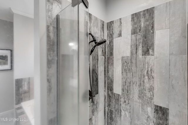 551 Cliffview Drive, Brandon, MS 39047