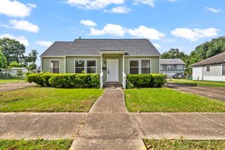 8015 Grafton Street, Houston, TX 77017