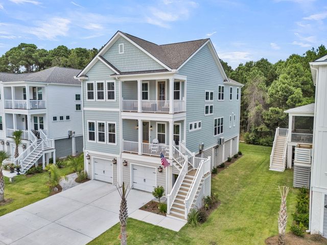 1068 Capersview Court, Awendaw, SC 29429