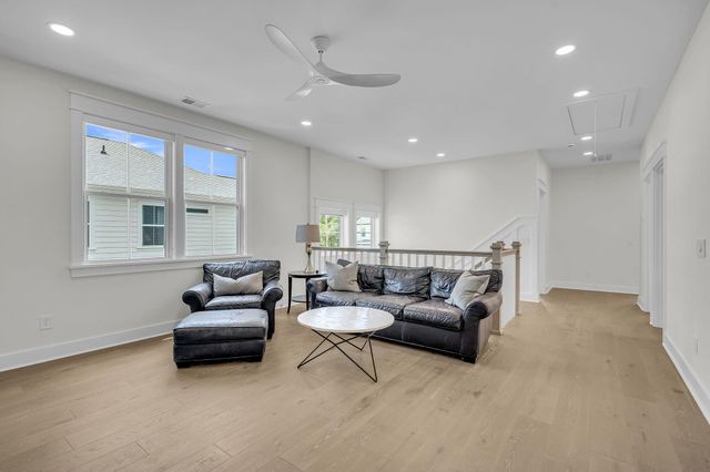 1068 Capersview Court, Awendaw, SC 29429