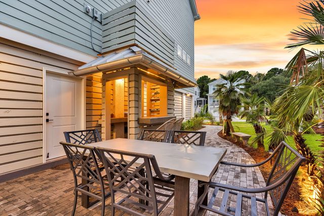 1068 Capersview Court, Awendaw, SC 29429