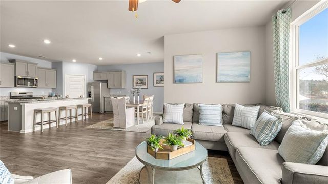 379 Bullock Pass, Jefferson, GA 30549