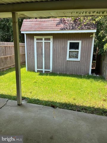 201 VILLA KNOLL CT, Sicklerville, NJ 08081