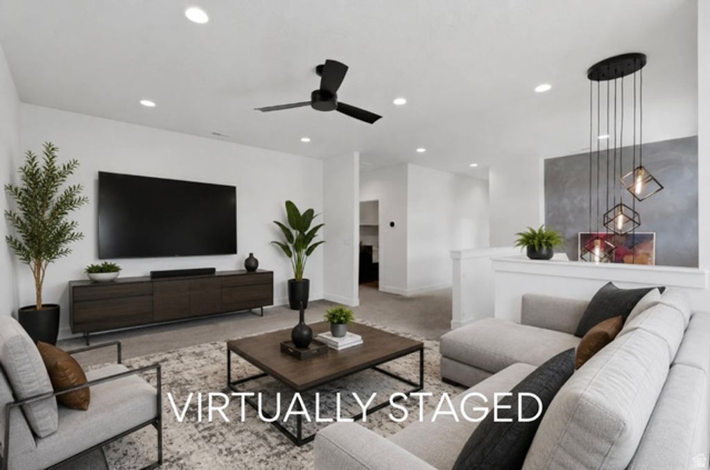 Image 23 of property listing at 5653 S BAMBURGH VIEW CIR, Murray, UT 84107