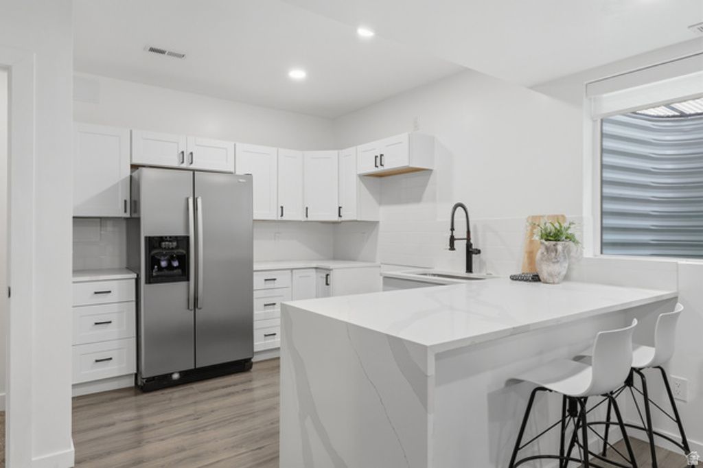 Image 26 of property listing at 5653 S BAMBURGH VIEW CIR, Murray, UT 84107