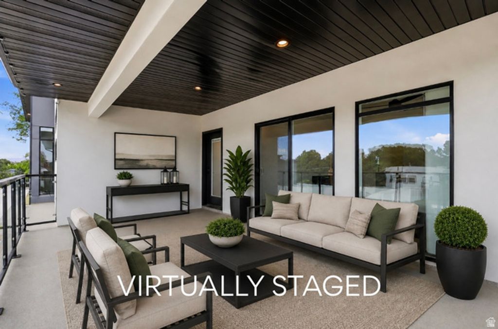 Image 29 of property listing at 5653 S BAMBURGH VIEW CIR, Murray, UT 84107