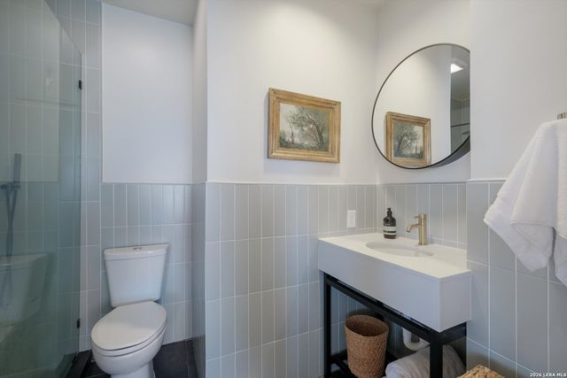 530 E Huisache Ave, San Antonio, TX 78212