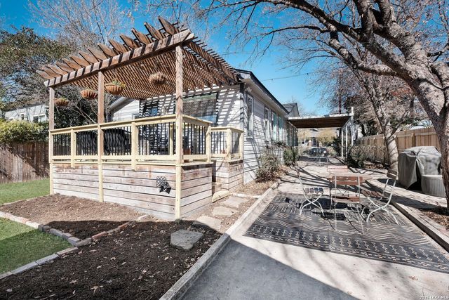 530 E Huisache Ave, San Antonio, TX 78212