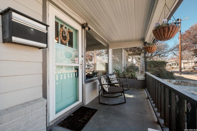 530 E Huisache Ave, San Antonio, TX 78212