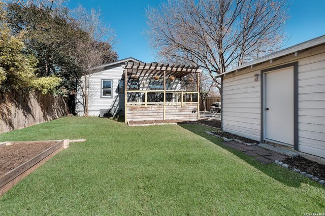 530 E Huisache Ave, San Antonio, TX 78212