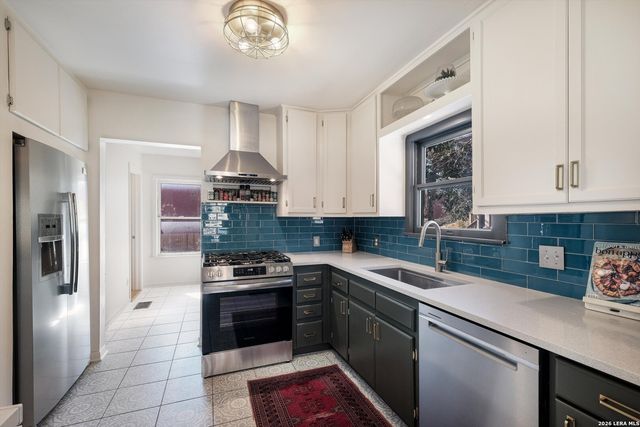 530 E Huisache Ave, San Antonio, TX 78212