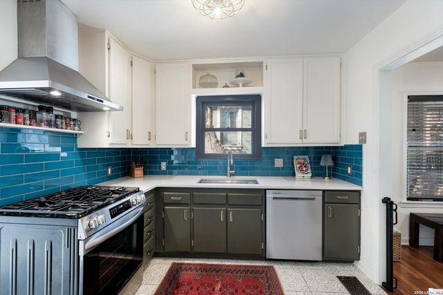 530 E Huisache Ave, San Antonio, TX 78212