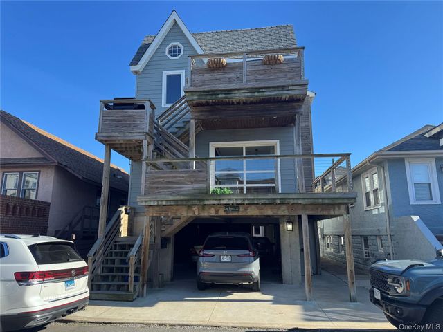 72 Kentucky Street, Long Beach, NY 11561