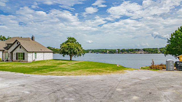 4561 Jackson Bend Court, Granbury, TX 76049
