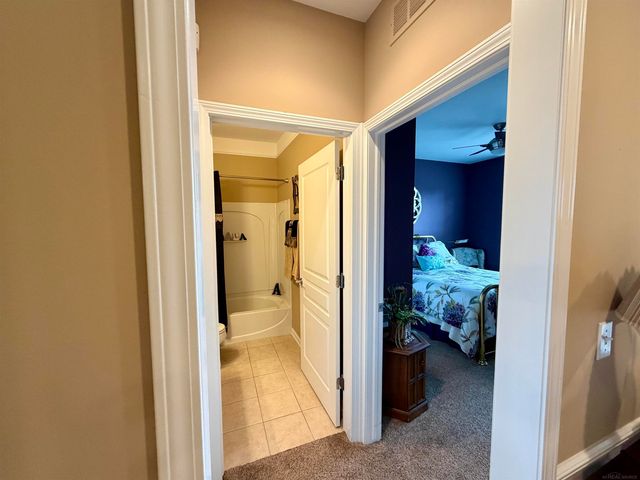 49626 Wayburn Drive, Macomb, MI 48042