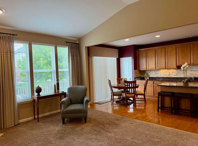 49626 Wayburn Drive, Macomb, MI 48042