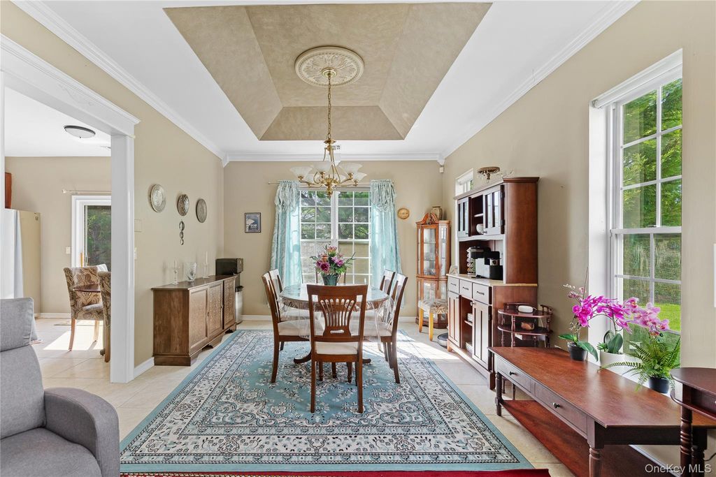 131 Constantine Way, Mount Sinai, NY 11766 — photo 4