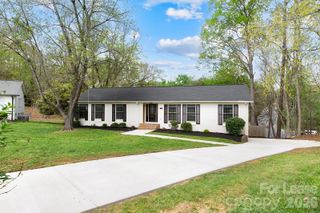 100 Chadmore Drive, Charlotte, NC 28270