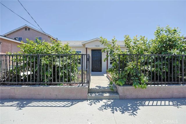 1524 W 223rd Street, Torrance, CA 90501