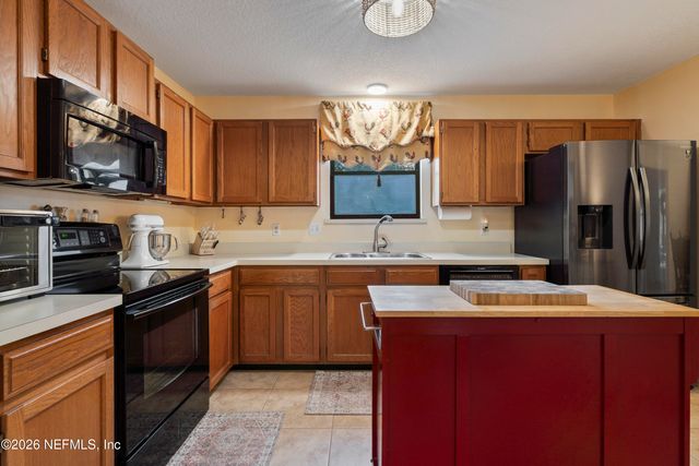 646 REMINGTON FOREST Drive, Jacksonville, FL 32259