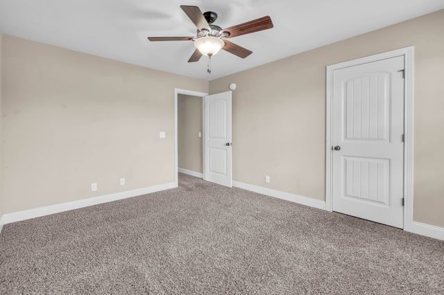 413 Clover Meadows Ct, Clarksville, TN 37043