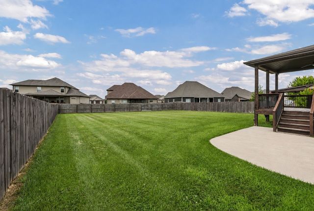 413 Clover Meadows Ct, Clarksville, TN 37043